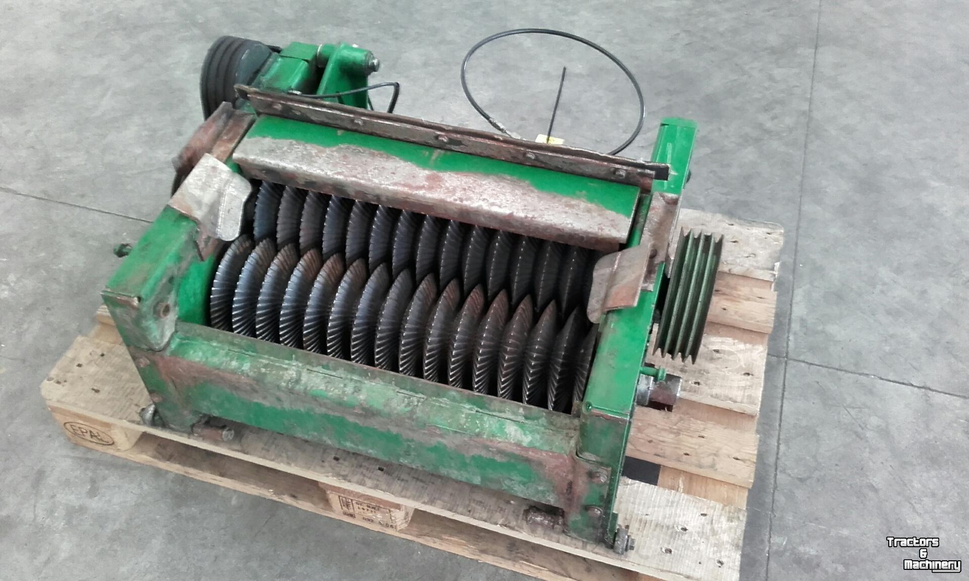 Ensileuse automotrice John Deere KERNELSTAR