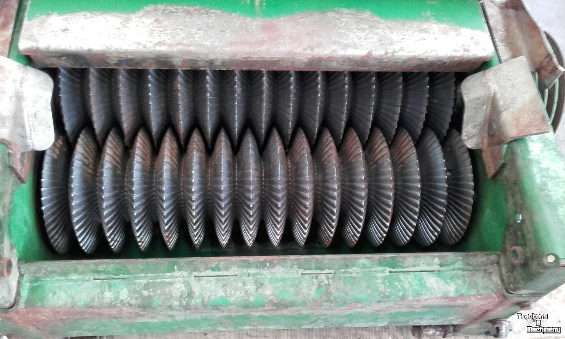 Ensileuse automotrice John Deere KERNELSTAR