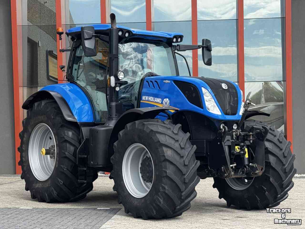 Tracteur New Holland T7.270AC Stage V Fronthef +pto Lucht  GPS  4407u