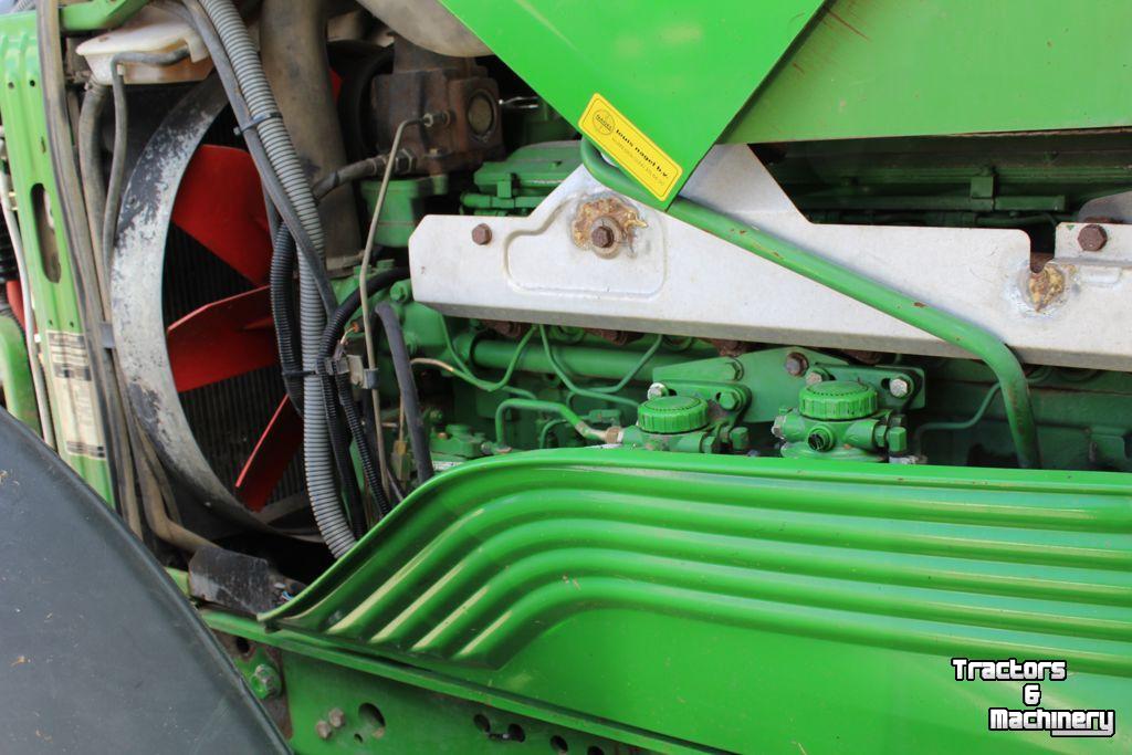 Tracteur John Deere 6000- 20 6 cyl.