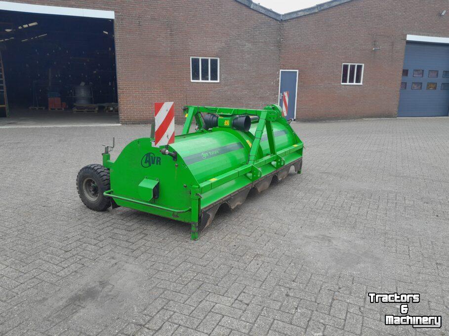 Broyeur de fanes AVR Rafale