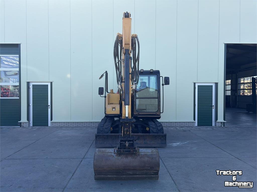 Mini pelleteuse Sany SY75C