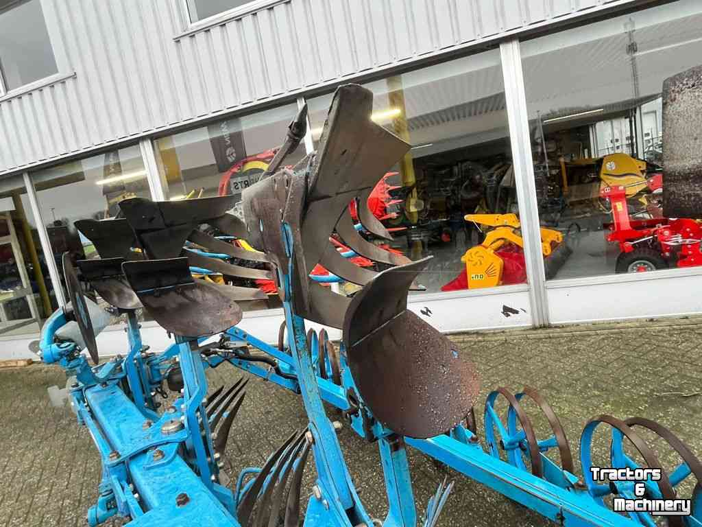 Charrues Lemken Juwel 8 M V