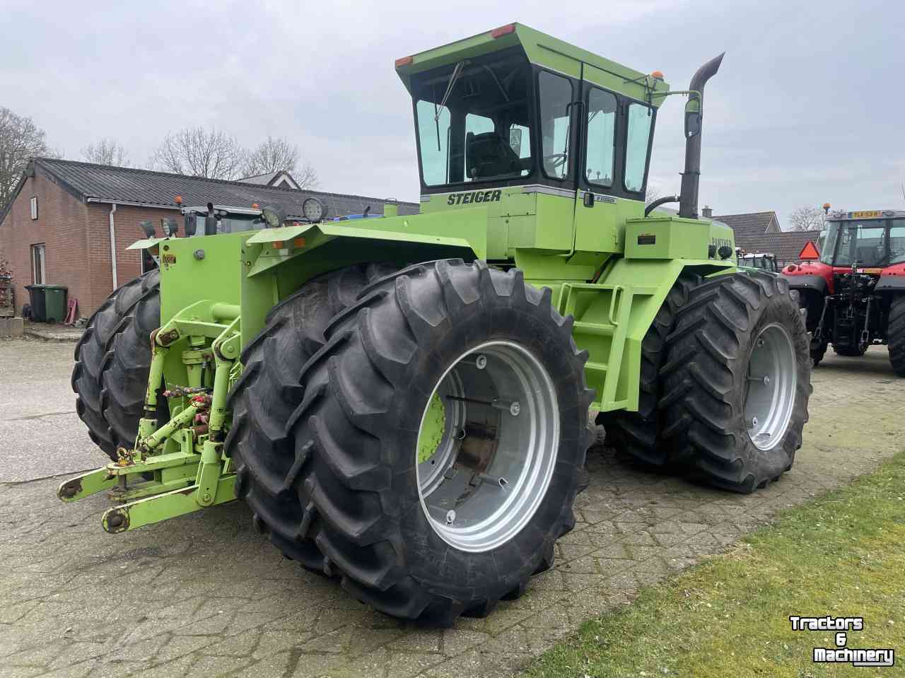 Tracteur Steiger Panther III ST-325