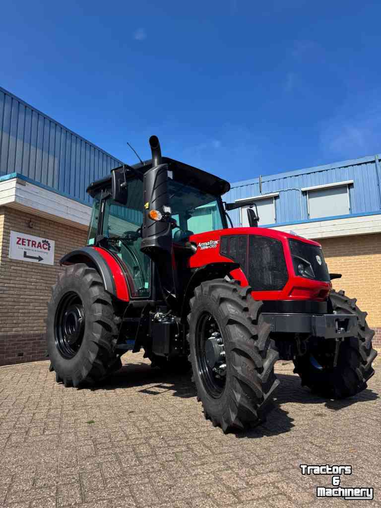 Tracteur  ArmaTrac 1054e+