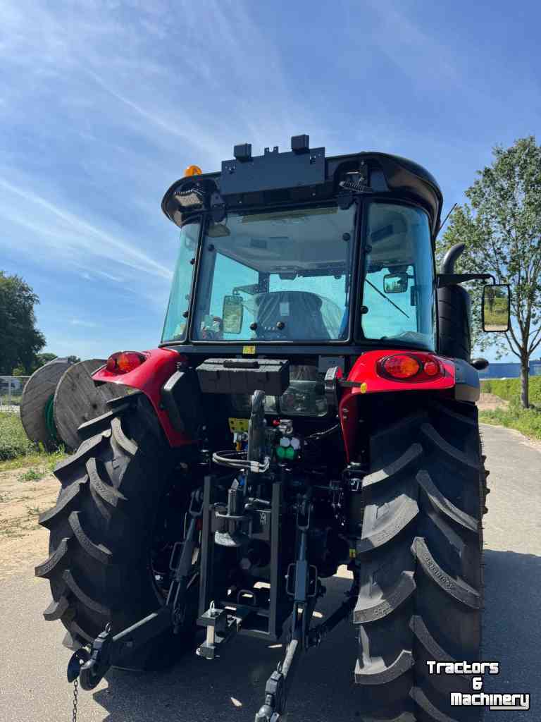 Tracteur  ArmaTrac 1054e+