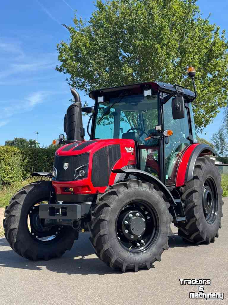 Tracteur  ArmaTrac 1054e+