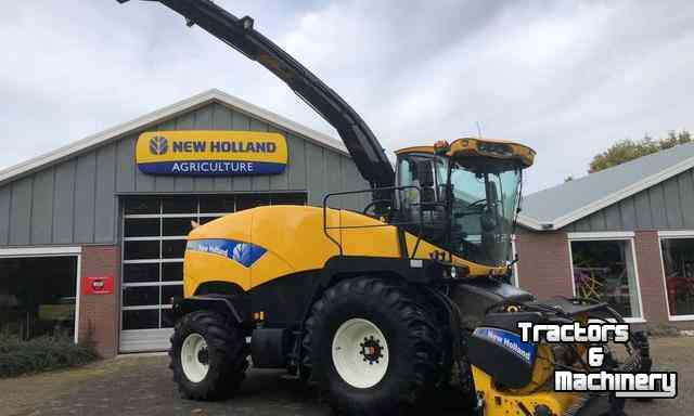 Ensileuse automotrice New Holland FR9050