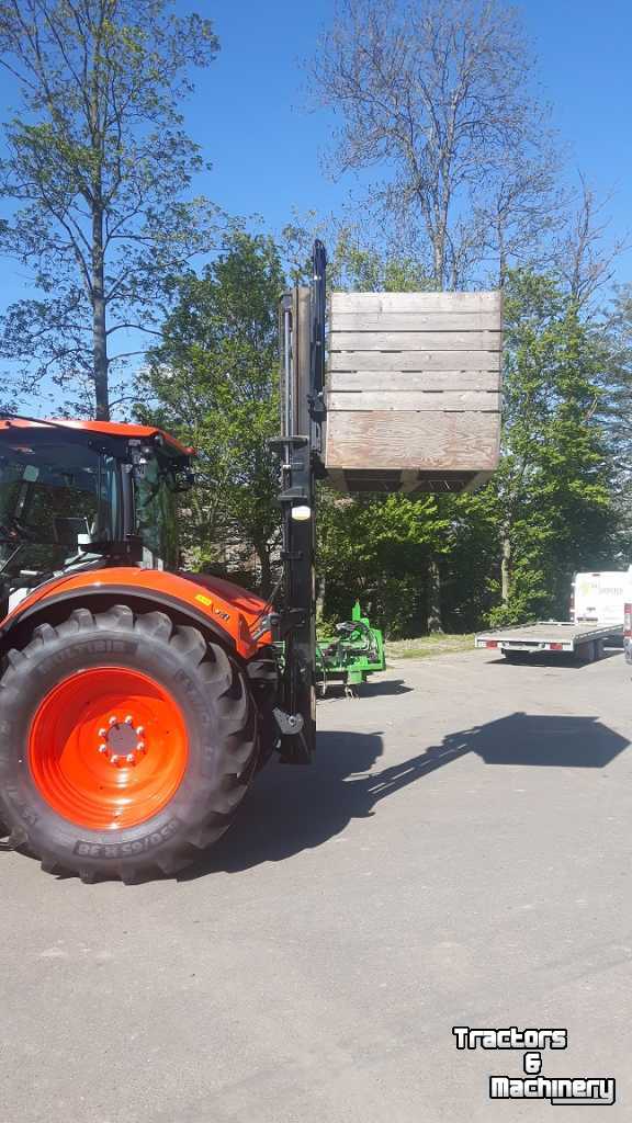 Autres matériel et accessoires de transport et industriels  kistenkantelaar met hefmast