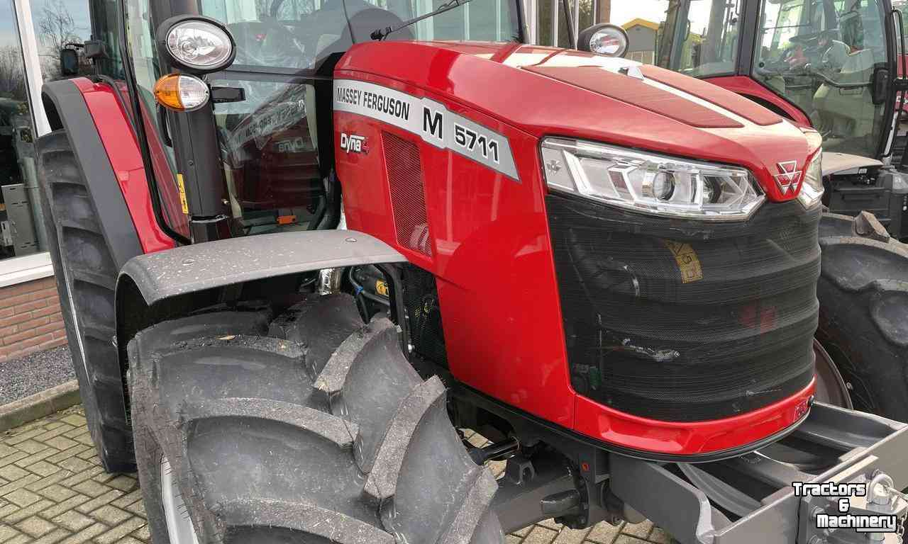 Tracteurs Massey Ferguson 5711 M Tractor