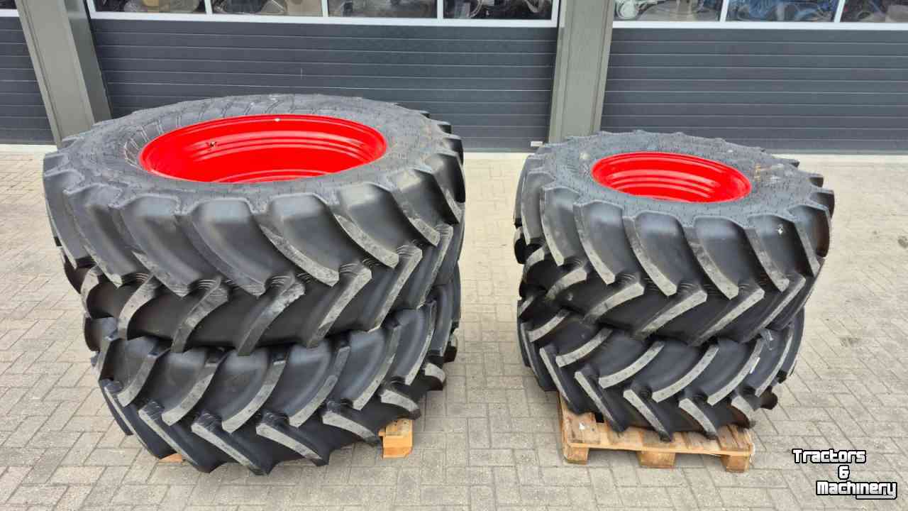 Roues, Pneus, Jantes, Barillets Jumelage  Mitas 540/65R24 NEW 100% + Mitas 600/65R38 NEW 100%