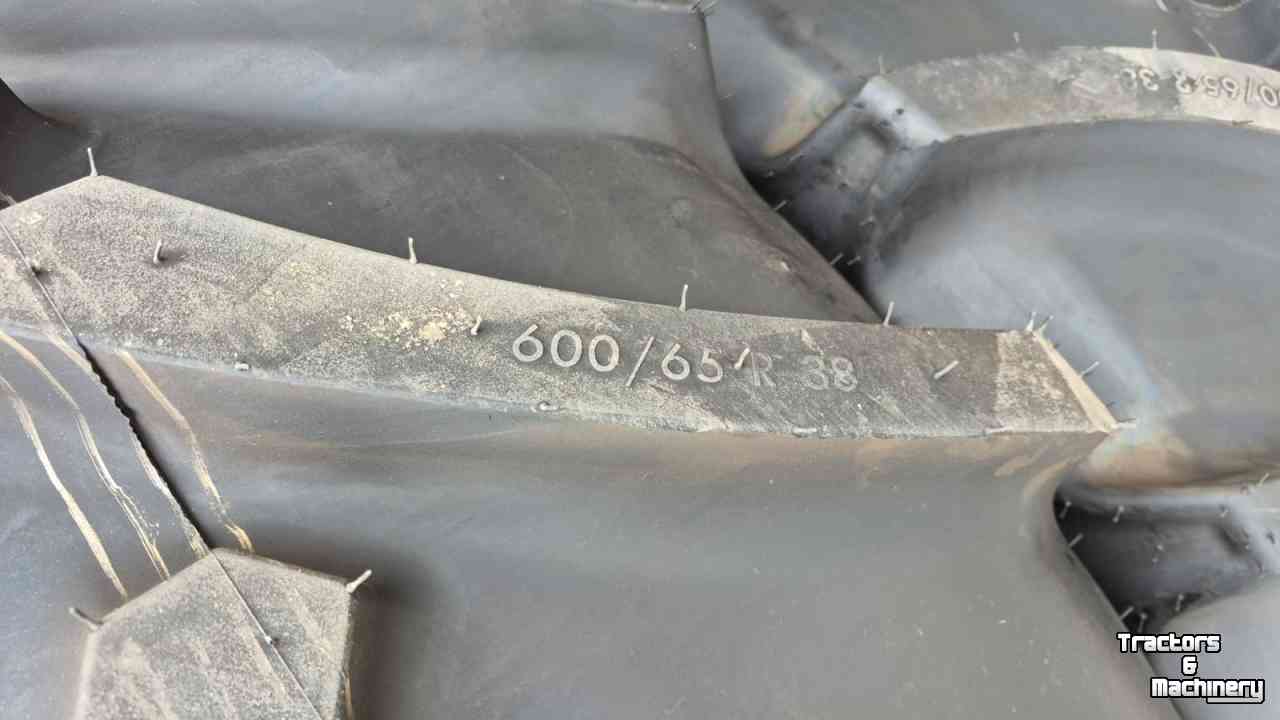Roues, Pneus, Jantes, Barillets Jumelage  Mitas 540/65R24 NEW 100% + Mitas 600/65R38 NEW 100%