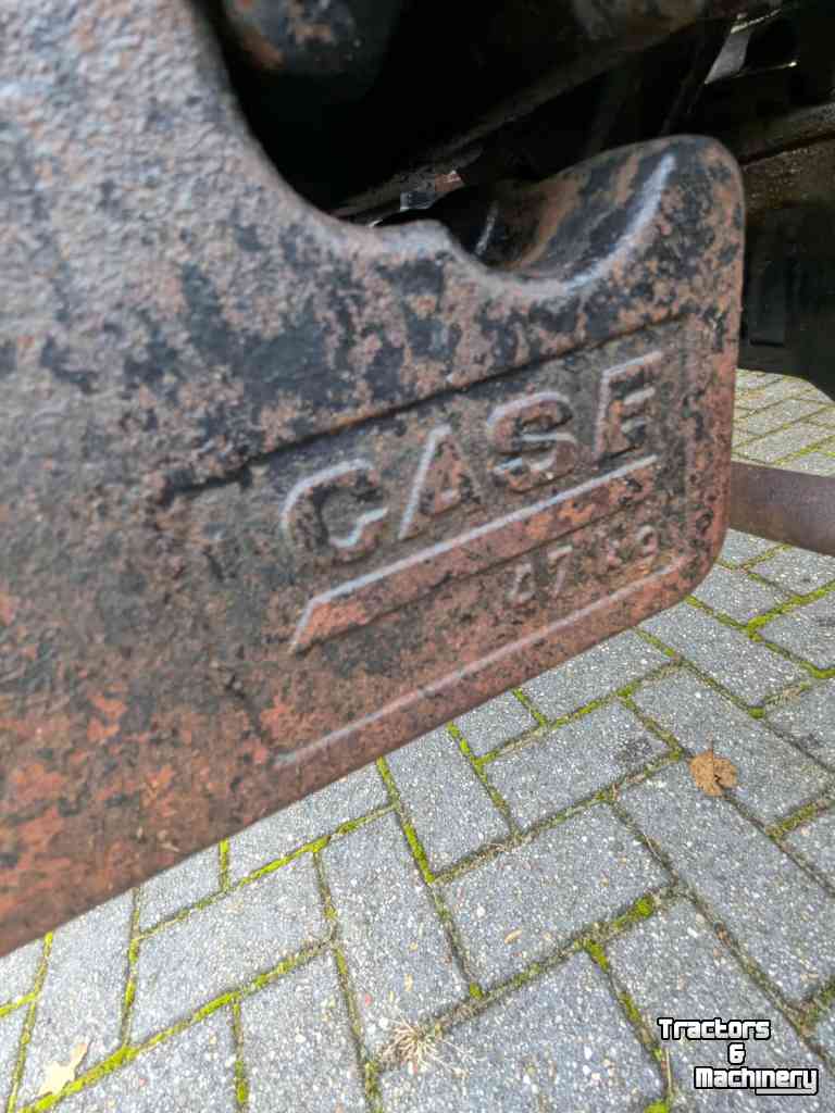 Tracteur Case-IH 833