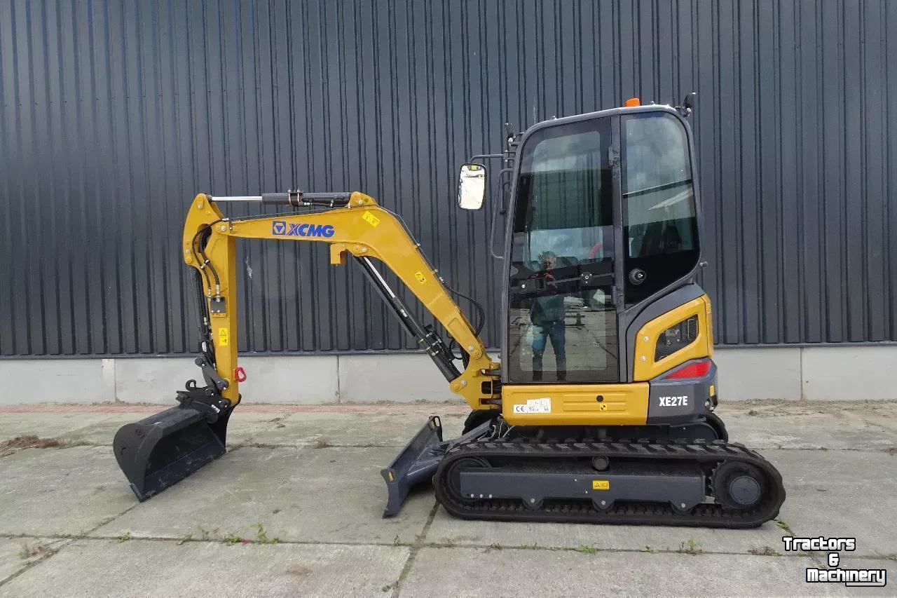 Pelleteuse XCMG XE27E Midikraan