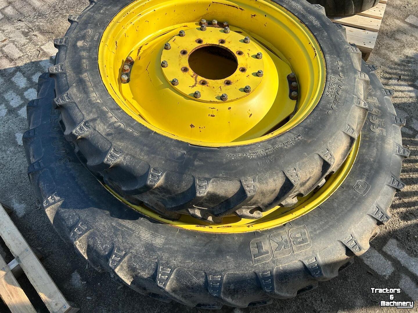 Roues, Pneus, Jantes, Barillets Jumelage BKT BANDEN