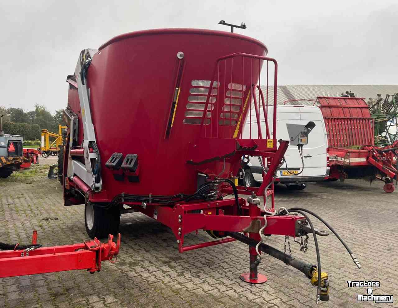 Mélangeuse Verticale BVL V-Mix 12 LS Voermengwagen Voermachines