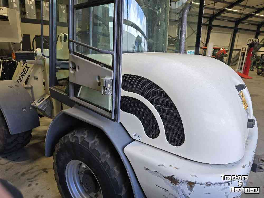 Chargeuse sur pneus Terex TL 80