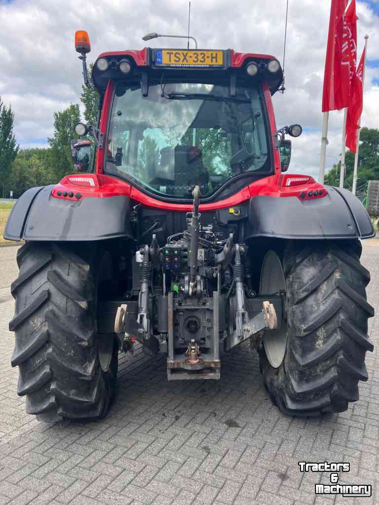 Tracteur Valtra N134