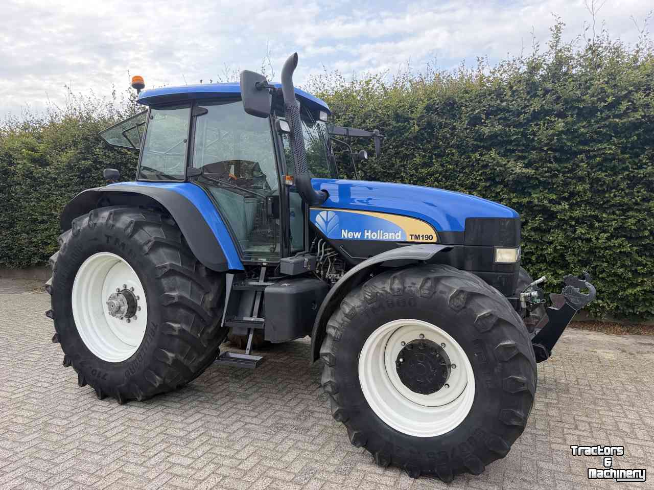 Tracteur New Holland TM190