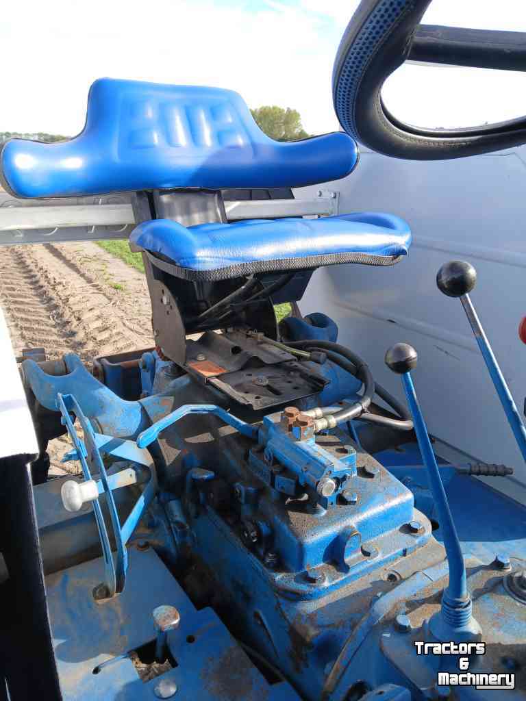 Tracteur  1124