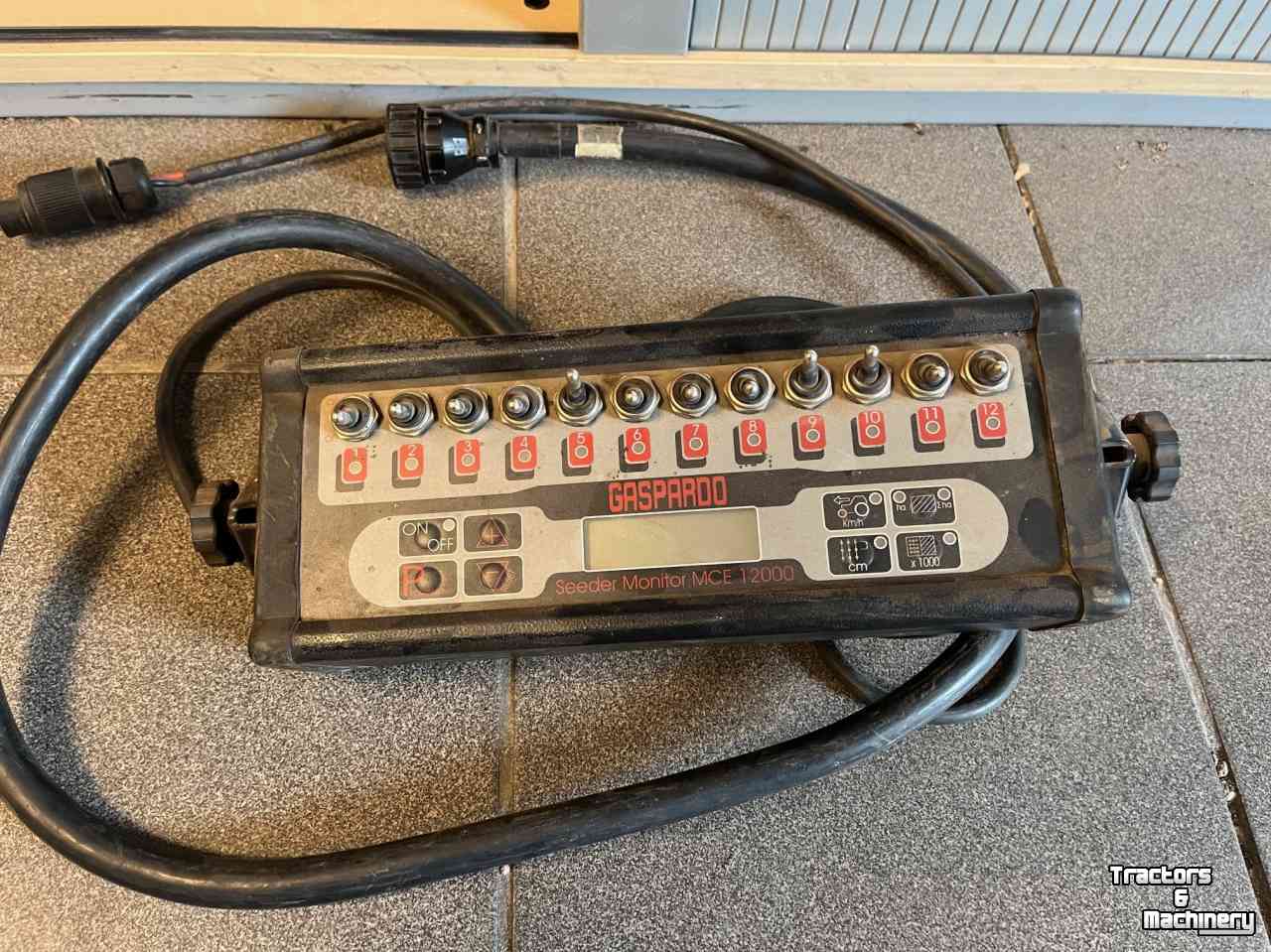 Semoir monograine Gaspardo MIRKA 8 ROW