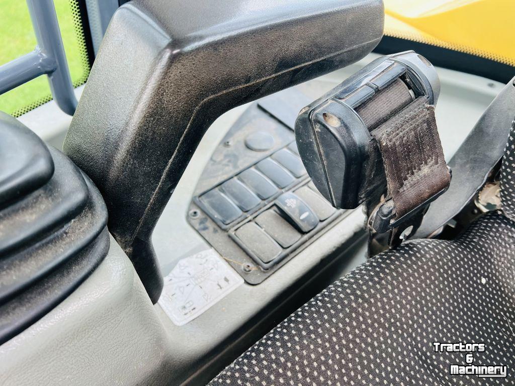 Chargeuse sur pneus Yanmar V120