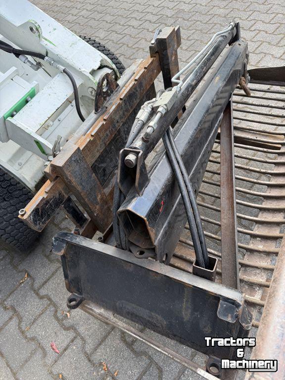 Chargeuse sur pneus Avant Avant 523