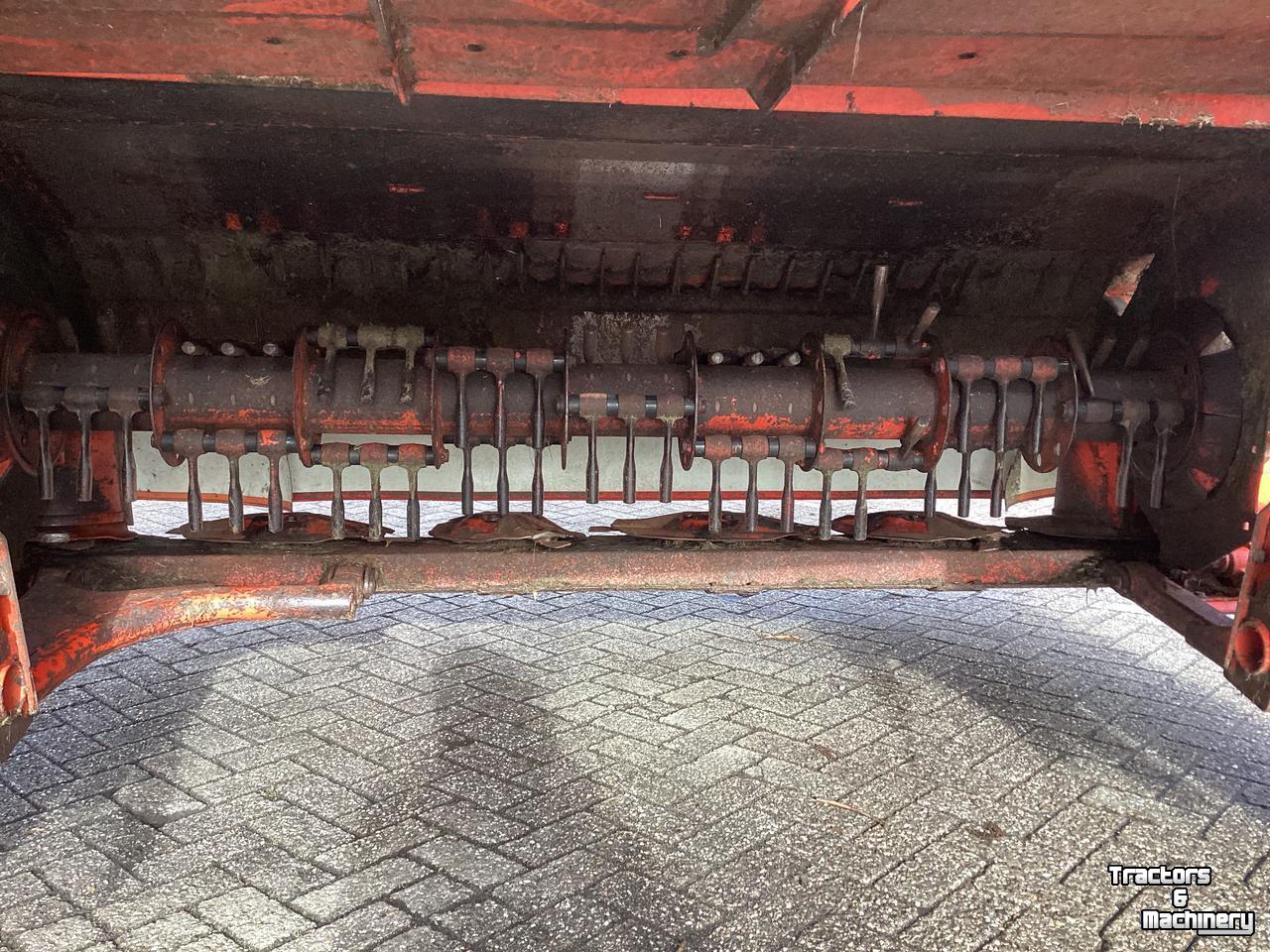 Faucheuse Kuhn FC303GC
