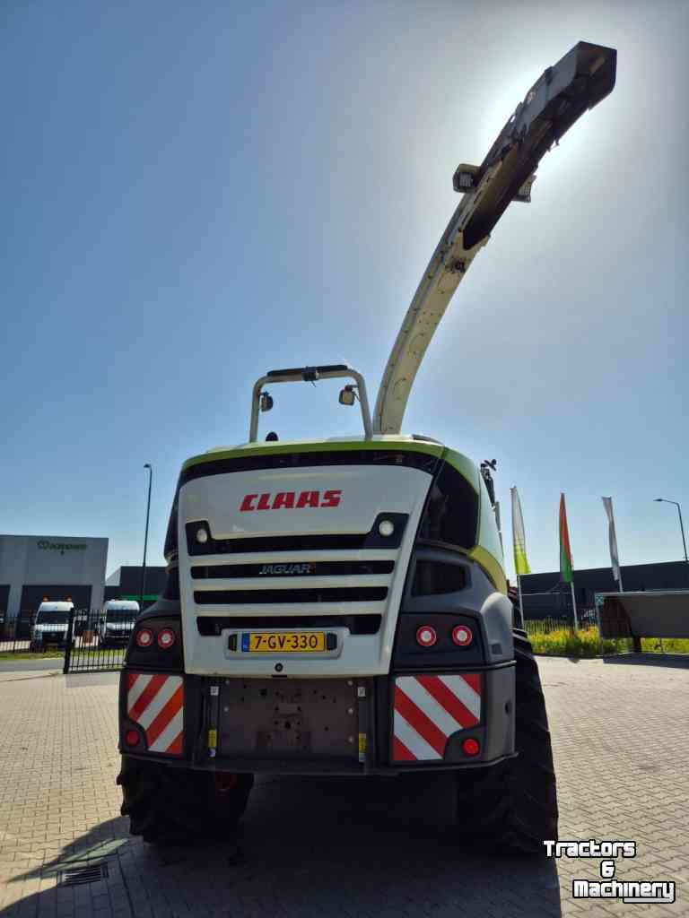 Ensileuse automotrice Claas Jaguar 930
