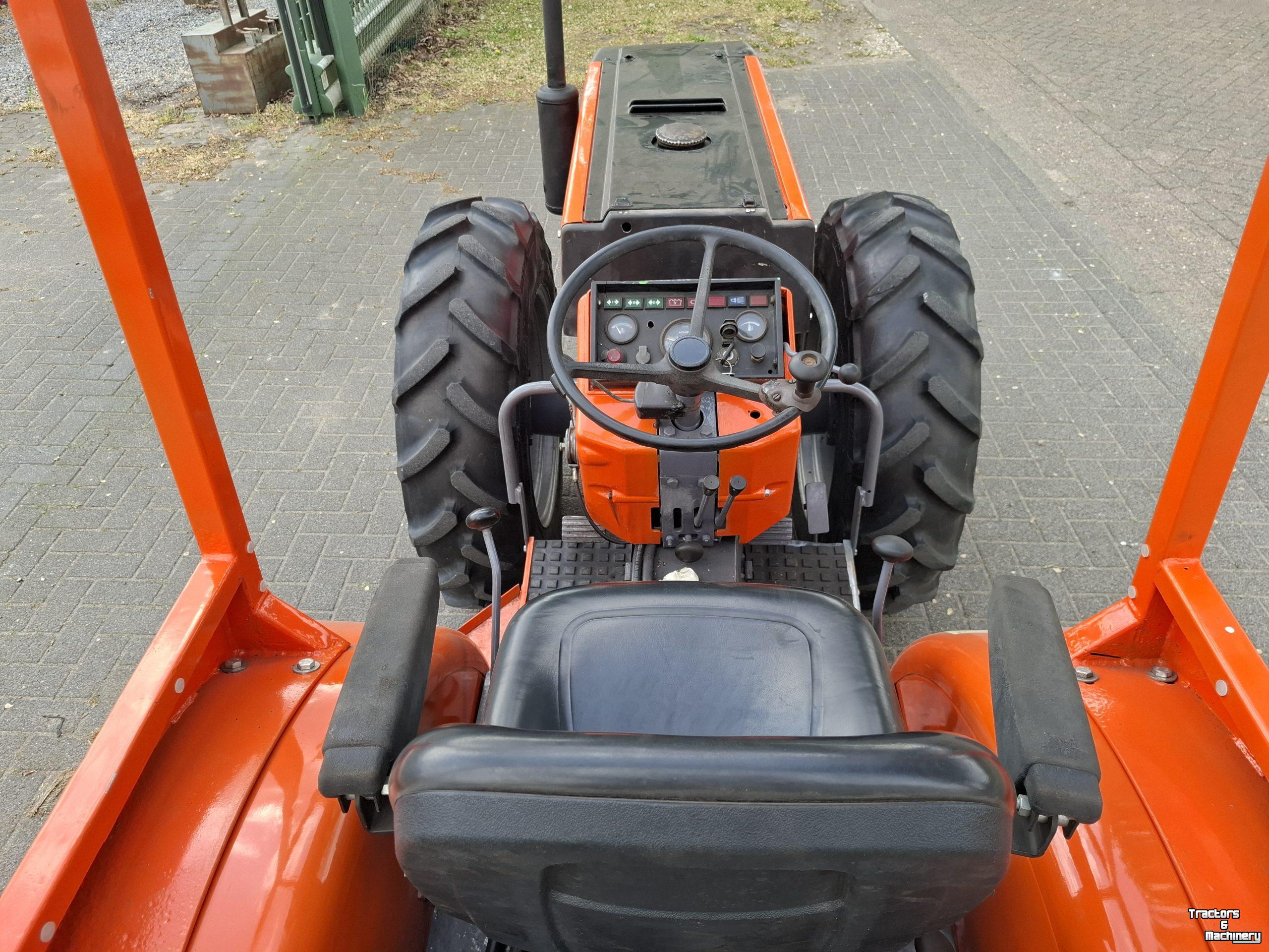 Tracteur pour vignes et vergers Holder a60