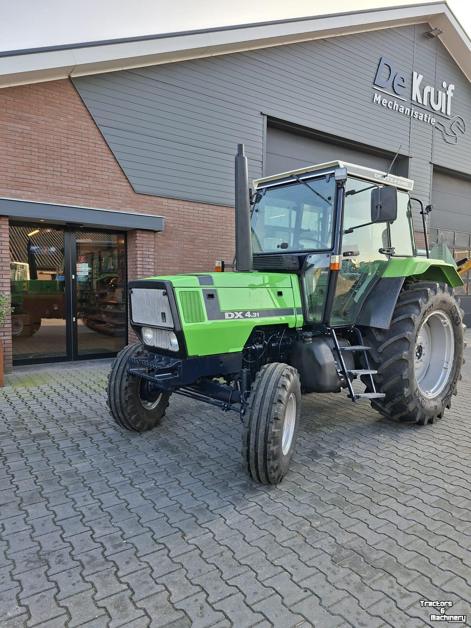 Tracteur Deutz-Fahr Deutz DX 4.31