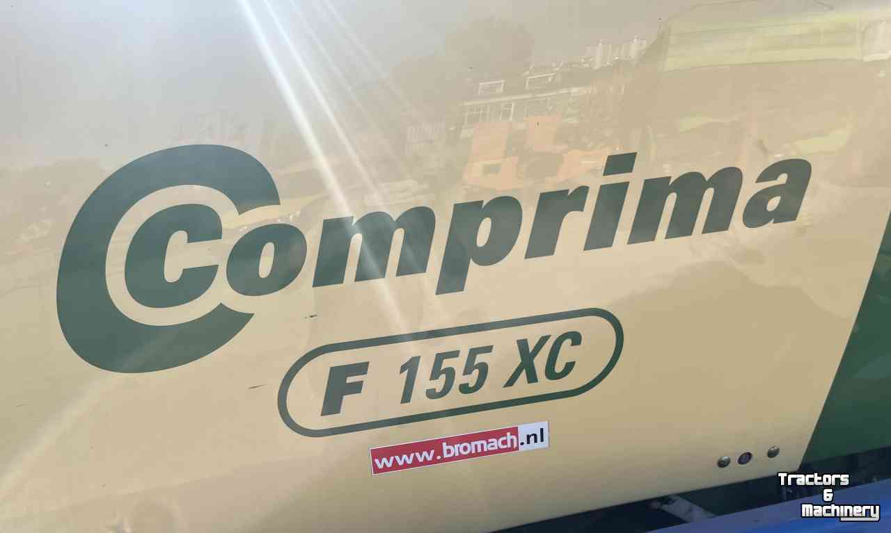 Presses Krone Comprima F155 XC Rondebalen-Pers + Goweil Wikkelaar