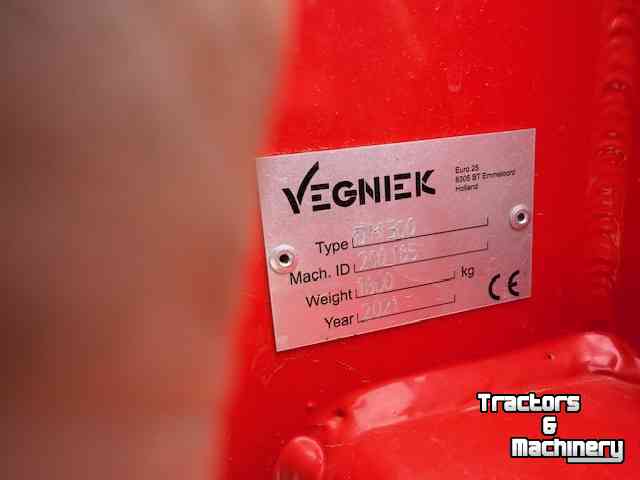Broyeur de fanes Vegniek DM 300