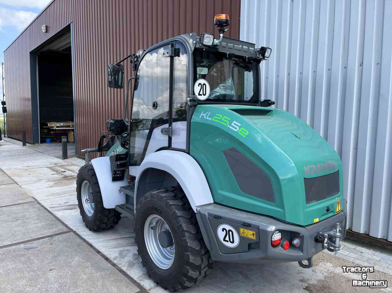 Chargeuse sur pneus Kramer KL25.5e