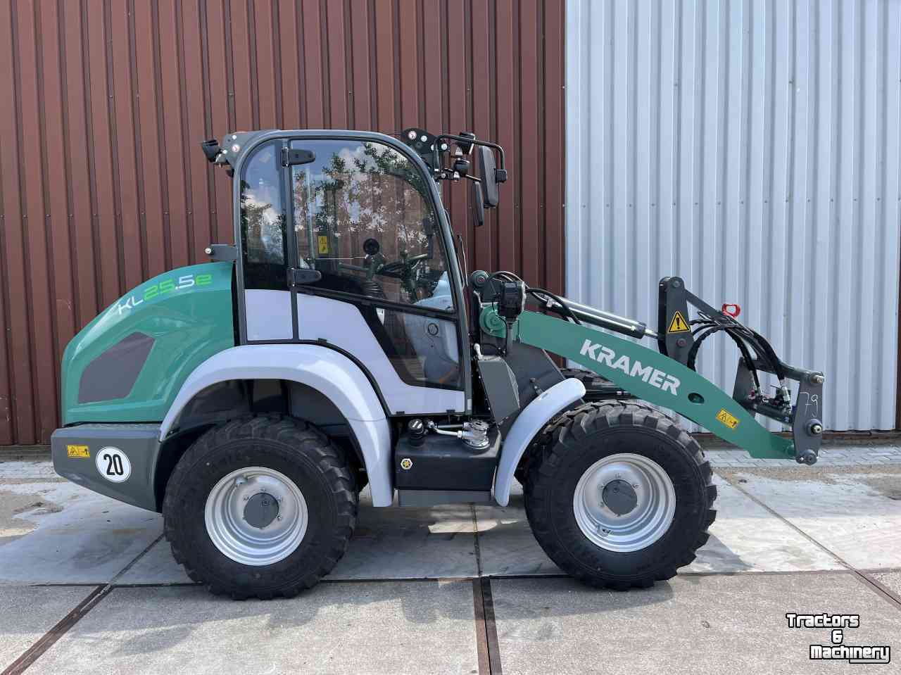 Chargeuse sur pneus Kramer KL25.5e