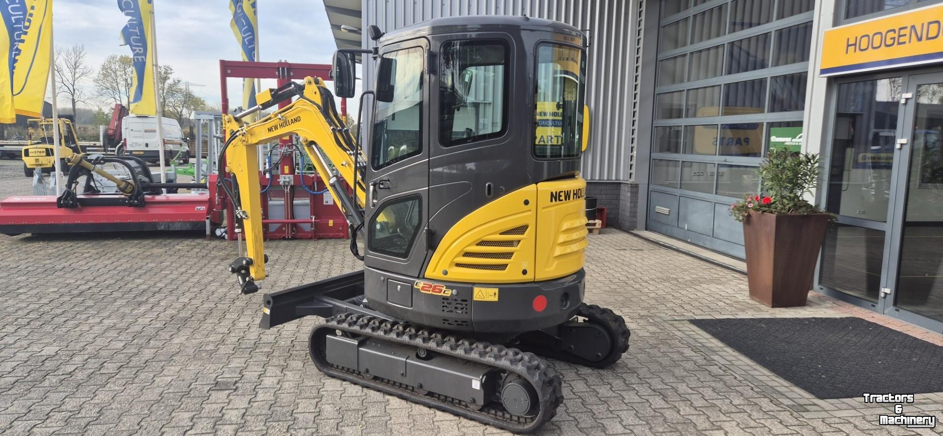 Mini pelleteuse New Holland E26C