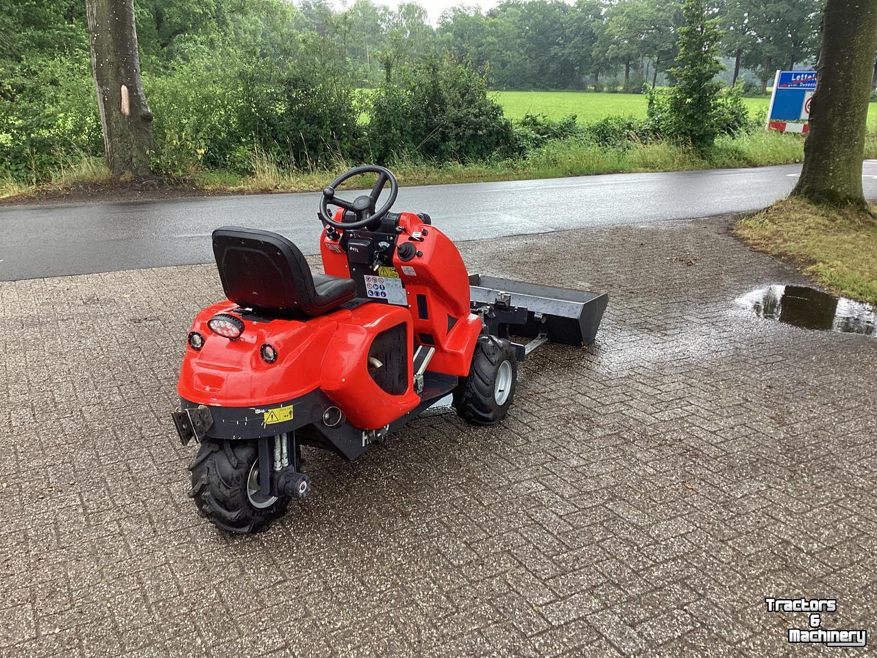 Chargeuse sur pneus Heracles Heracles H130 Pro