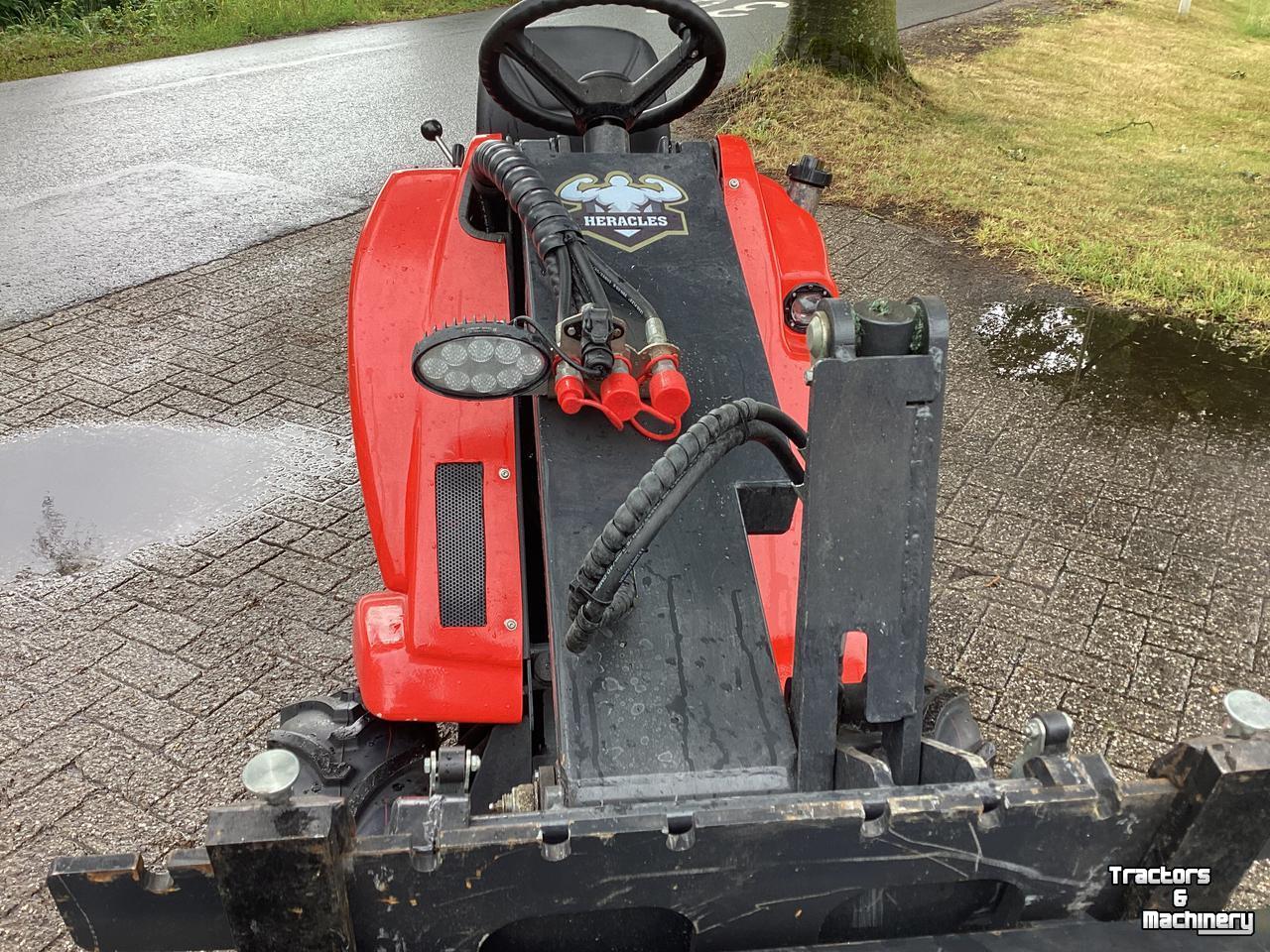 Chargeuse sur pneus Heracles Heracles H130 Pro