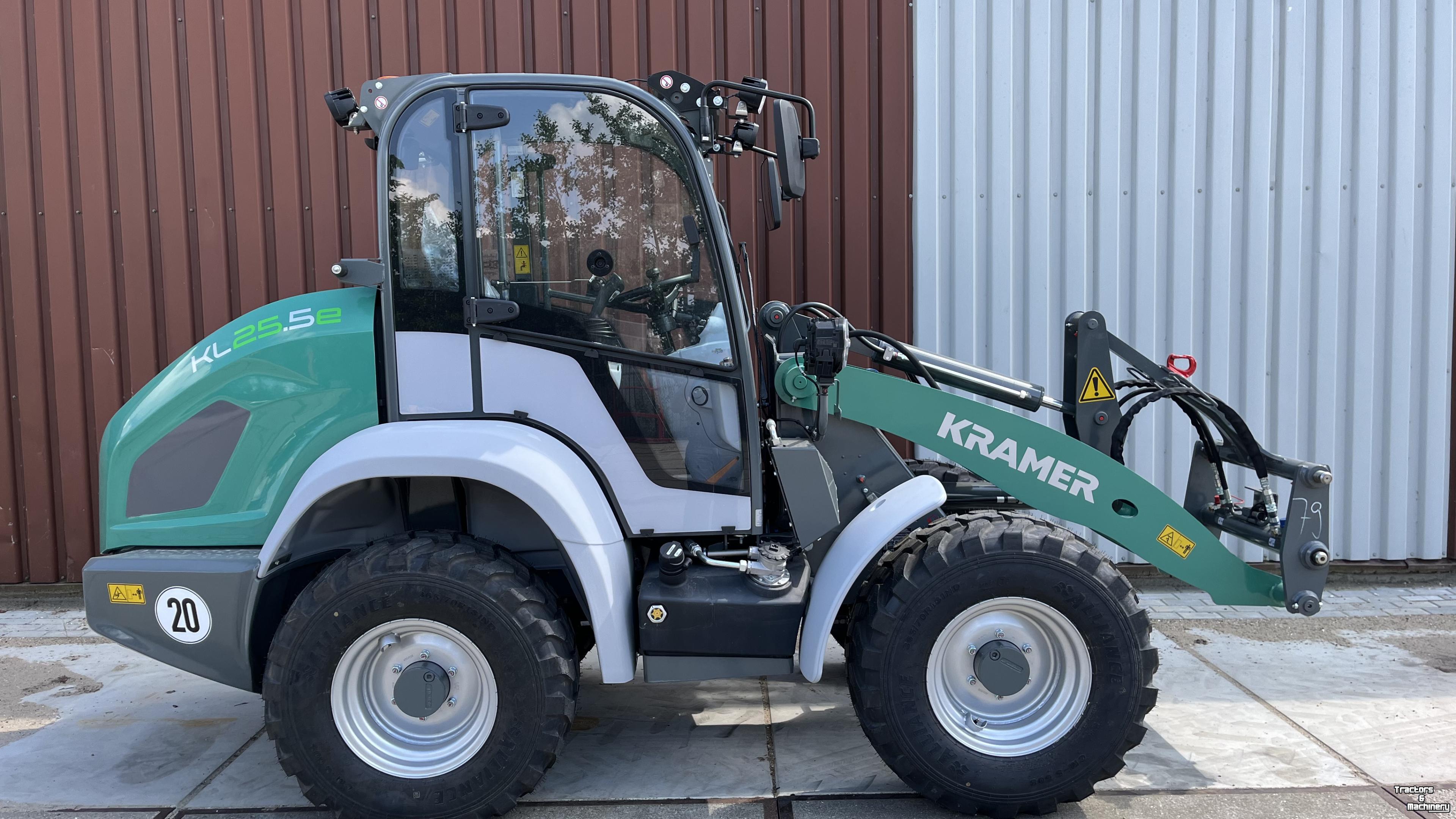 Chargeuse sur pneus Kramer KL25.5e