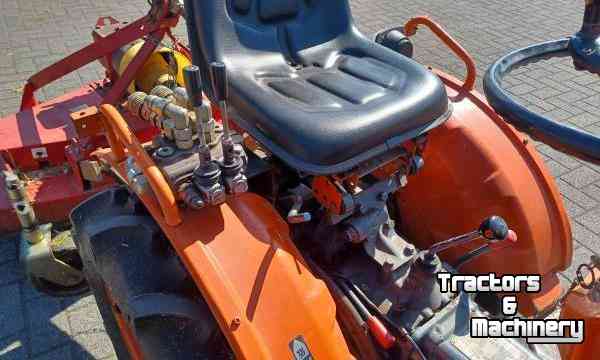 Tracteur pour horticulture Kubota B7001E en B6001 2WD Mini Tractoren
