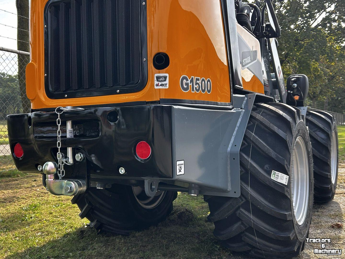 Chargeuse sur pneus Giant G1500