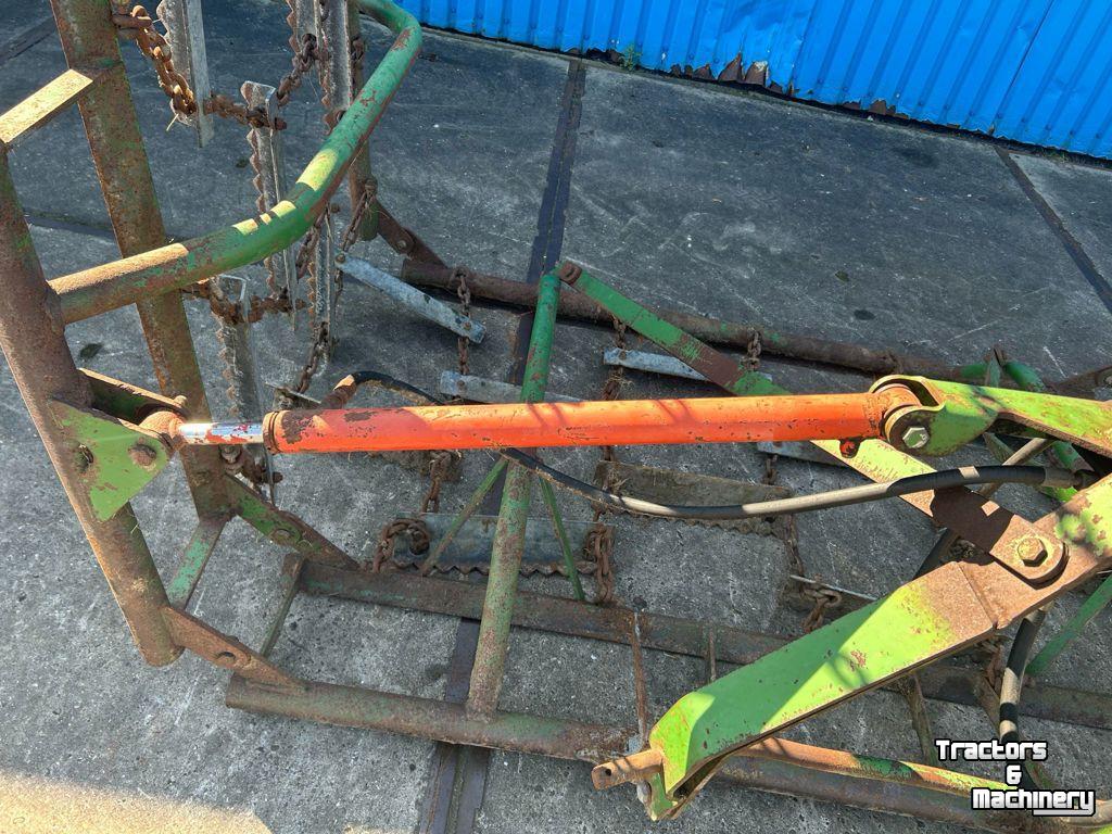 Aérateur de prairie Jako Weidesleep 6 meter hydraulisch