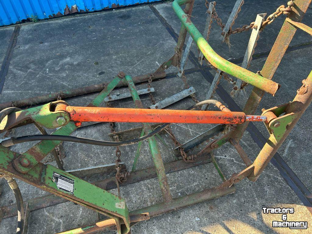 Aérateur de prairie Jako Weidesleep 6 meter hydraulisch