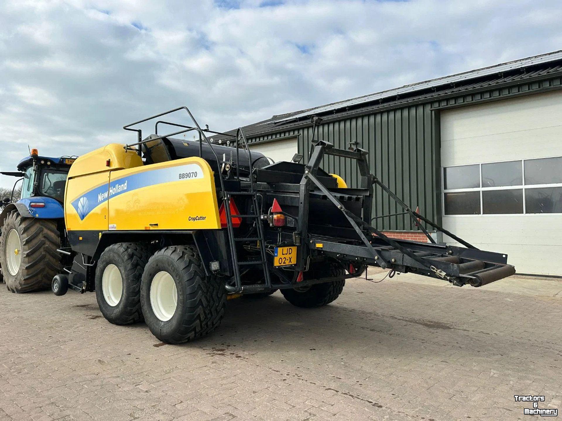 Presses New Holland BB9070 CropCutter