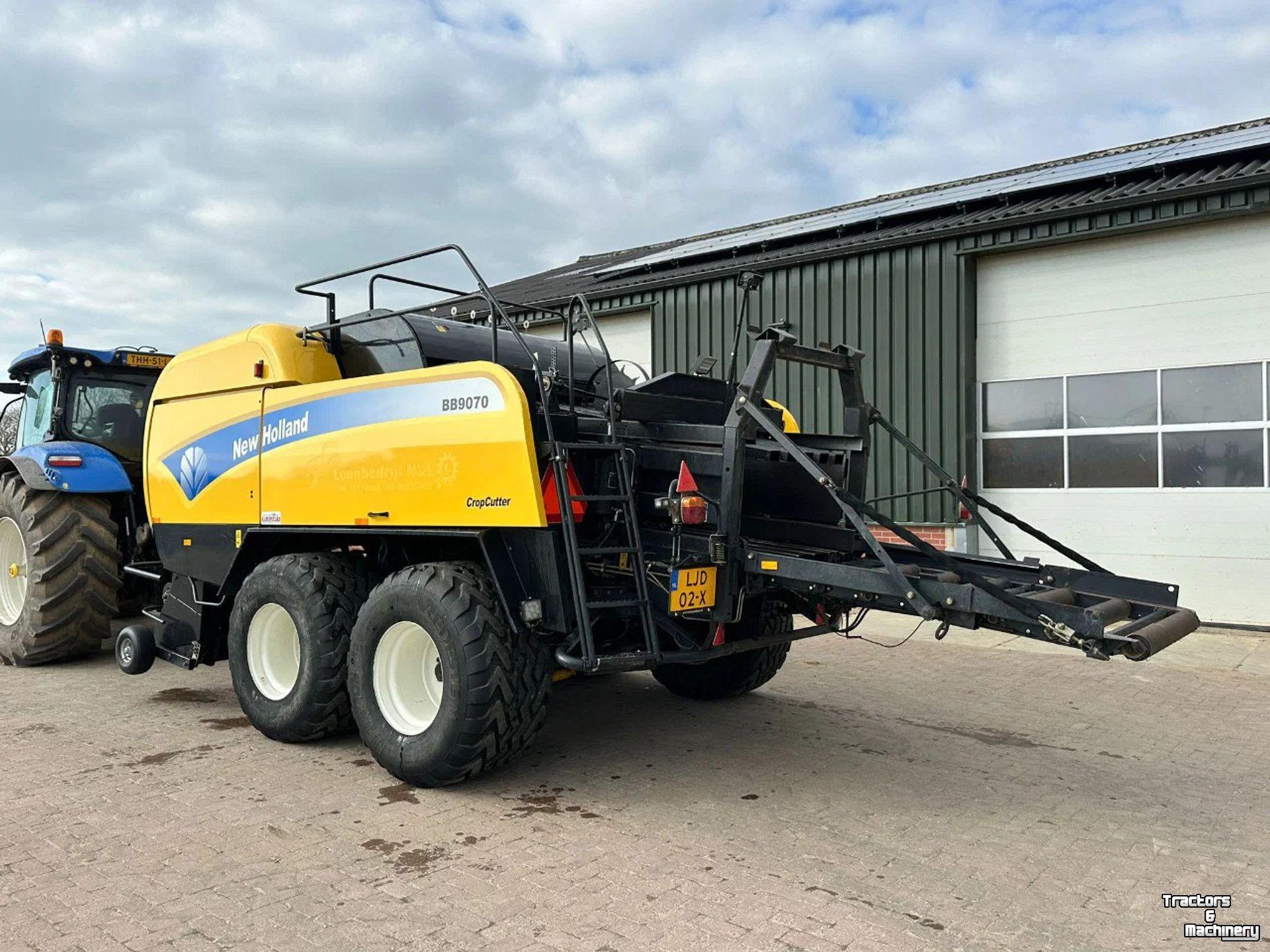 Presses New Holland BB9070 CropCutter