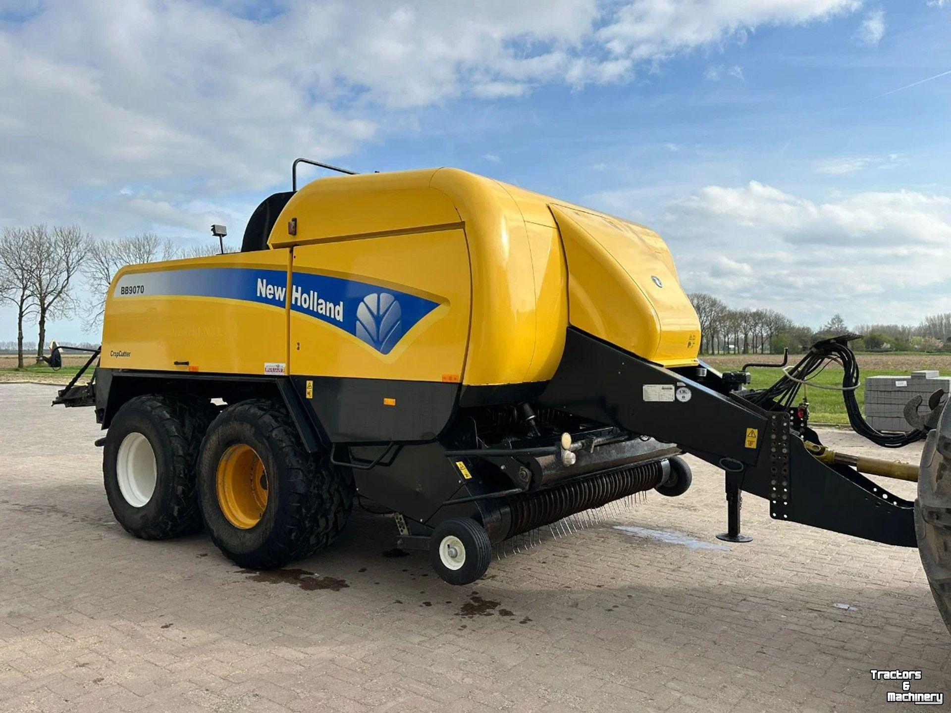 Presses New Holland BB9070 CropCutter