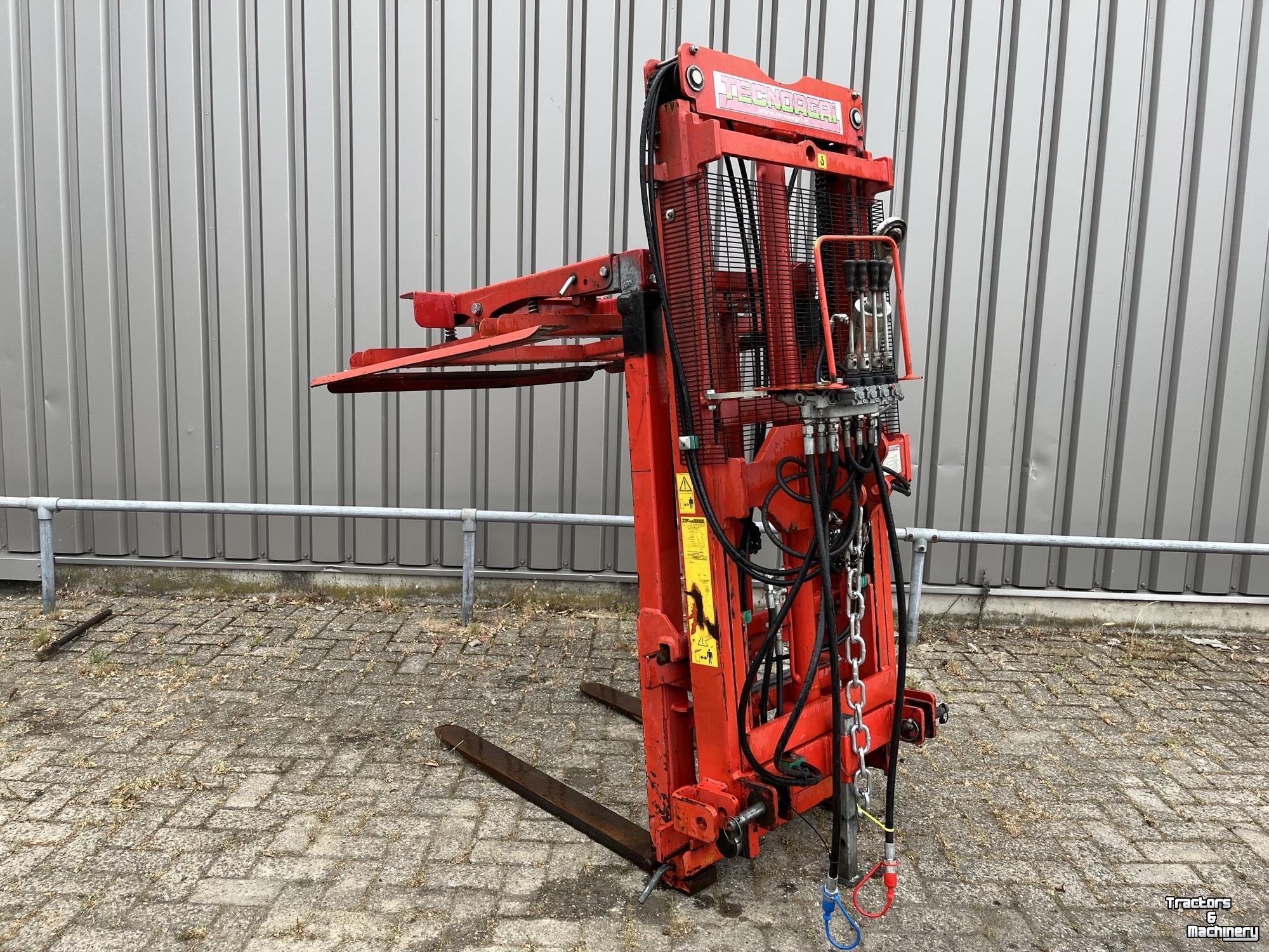 Elévateur  Tecnoagri Super 2515
