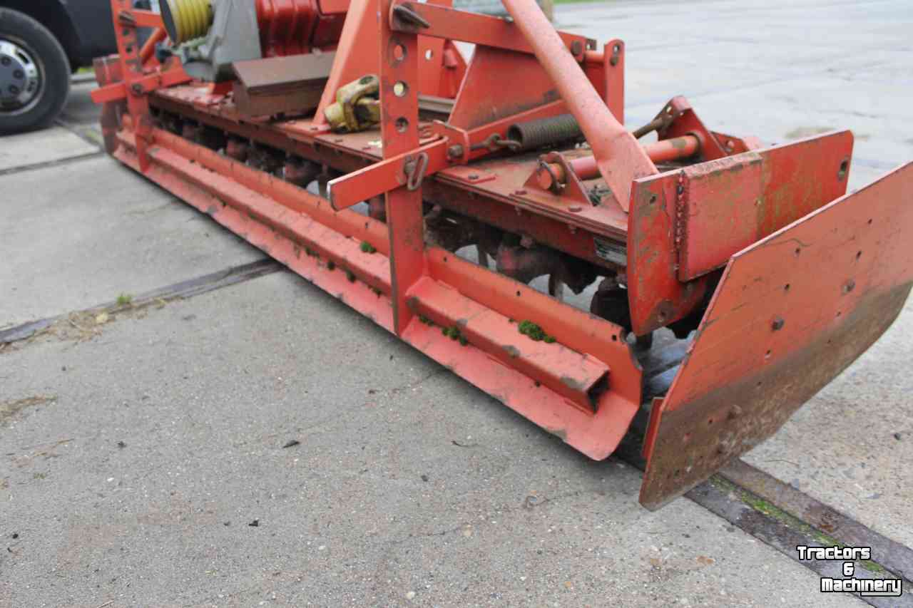 Herse rotative Lely Roterra 300-33 Lelyterra rotorkopeg rotoreg zonder rol