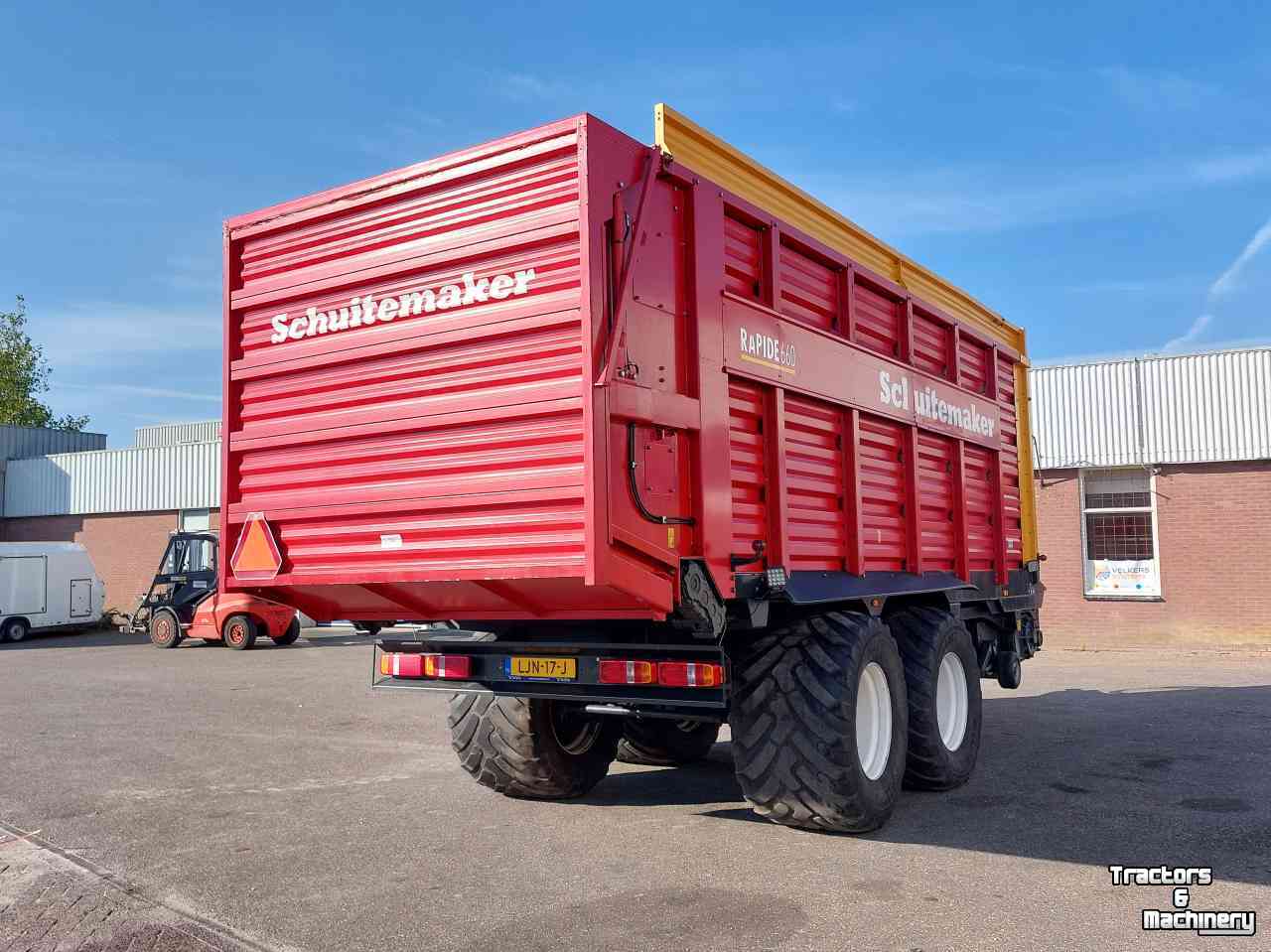 Autochargeuse Schuitemaker Rapide 660S
