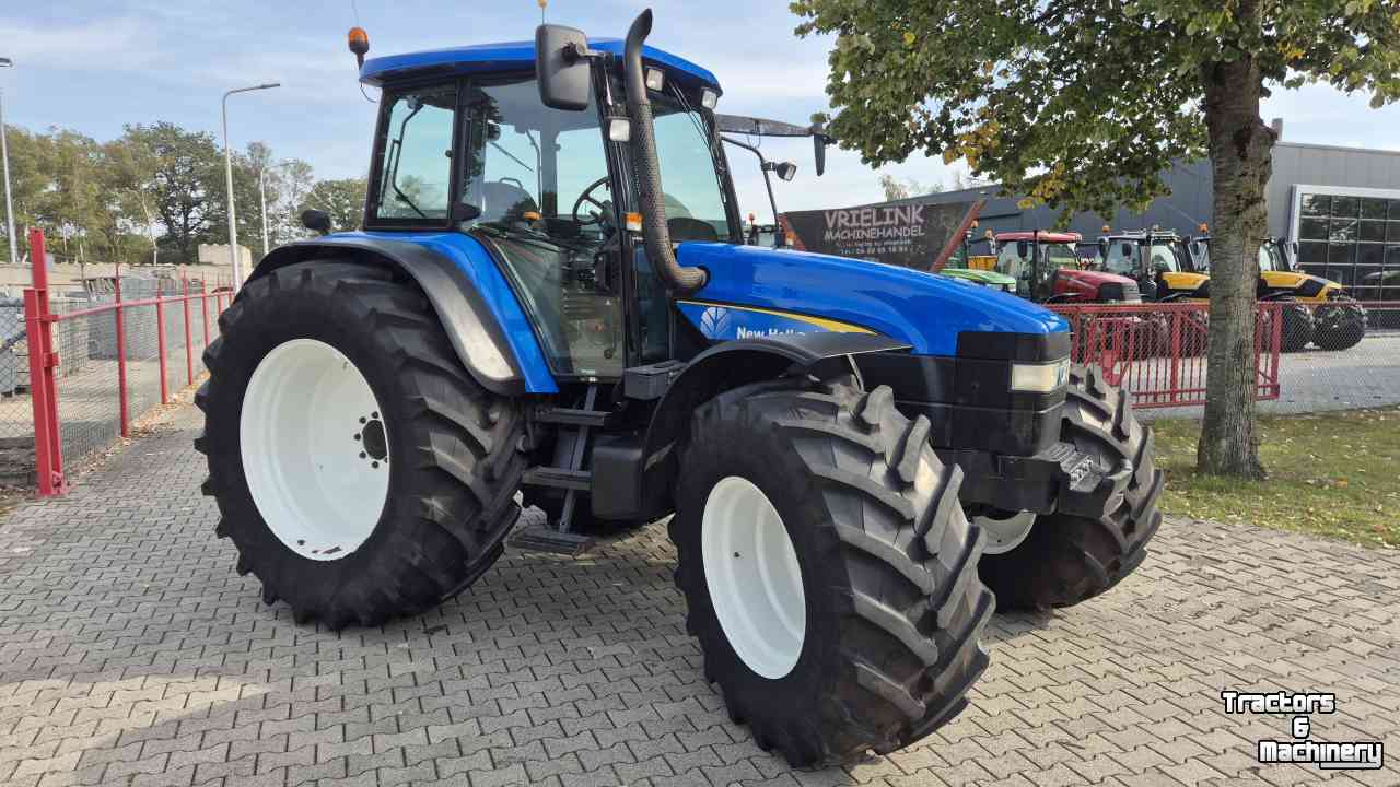 Tracteur New Holland TM155 PC 40Kmh. met kruip en Airco